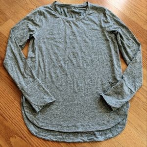 Athleta Uptempo Long Sleeve Top sz Medium